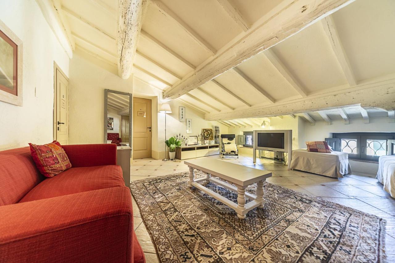 Borgo Agli Scudi Suite&Breakfast Campiglia Marittima Extérieur photo