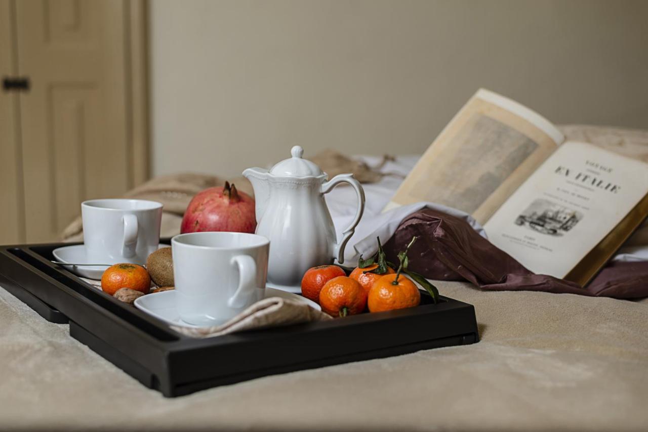 Borgo Agli Scudi Suite&Breakfast Campiglia Marittima Extérieur photo