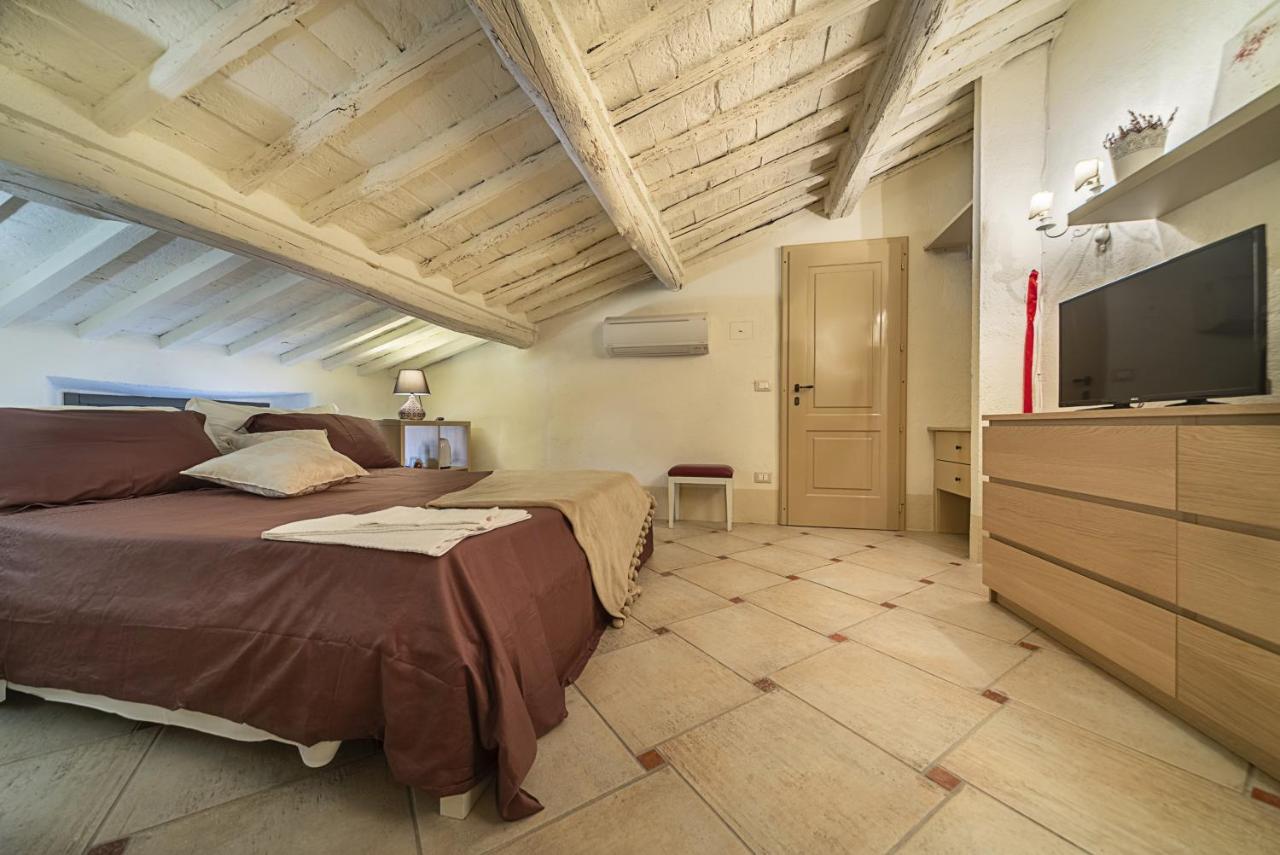 Borgo Agli Scudi Suite&Breakfast Campiglia Marittima Extérieur photo